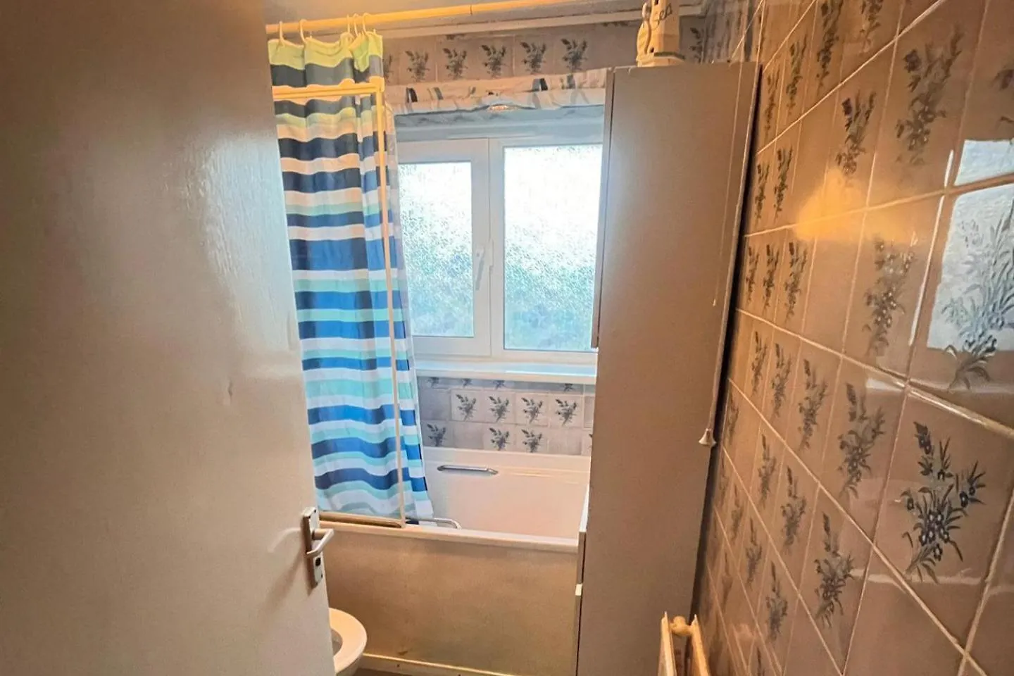 شقة 2 Bed-Sleeps5-Free Parking-10 Min Walk Underground لندن